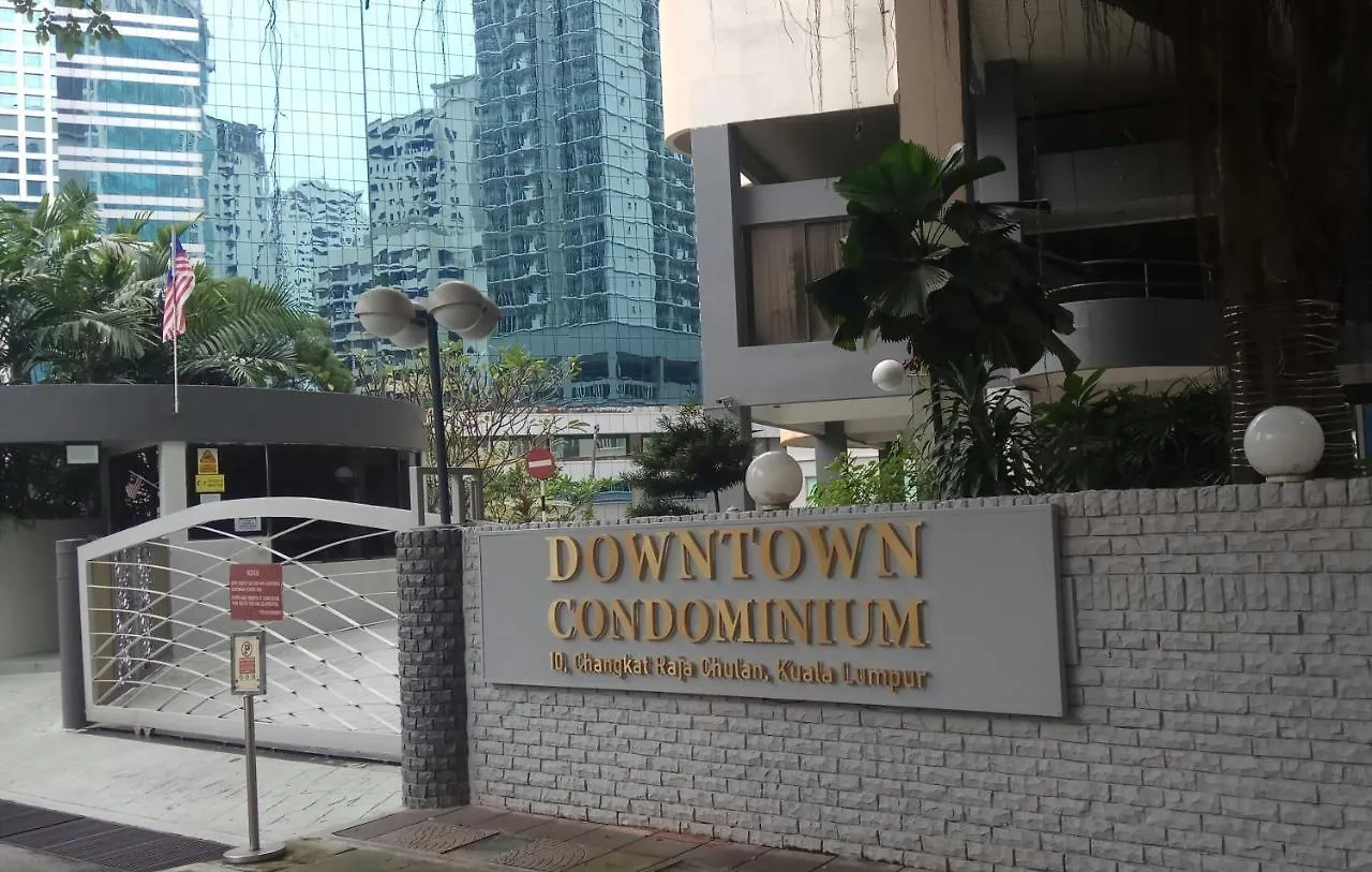 Cosy, Spacious Master Bedroom, City Center Downtown Condominium マレーシア
